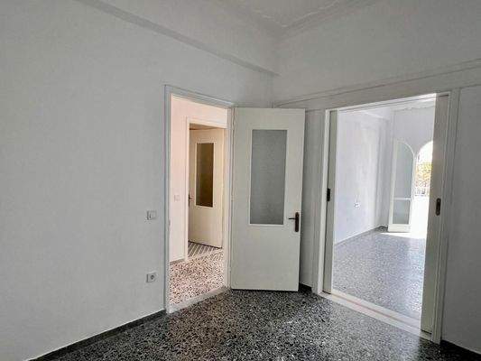 Kreta, Kritsa: Renovierte Wohnung mit Balkon zu verkaufen