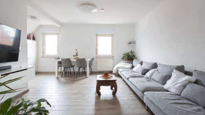 Wohn- und Essbereich OG