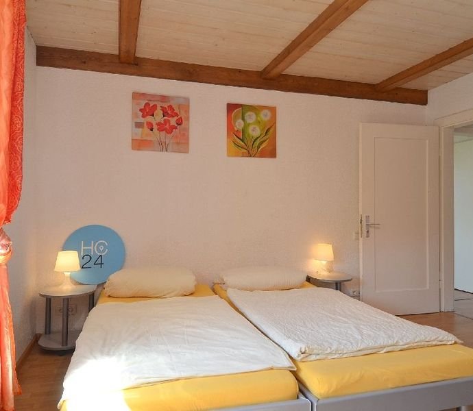 Schöne und helle 2-Zimmer Wohnung mit Dachterrasse in Weil am Rhein-Otterbach, möbliert