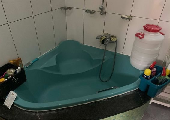 Eckbadewanne