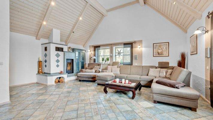 Wohnzimmer 2 OG Haupthaus