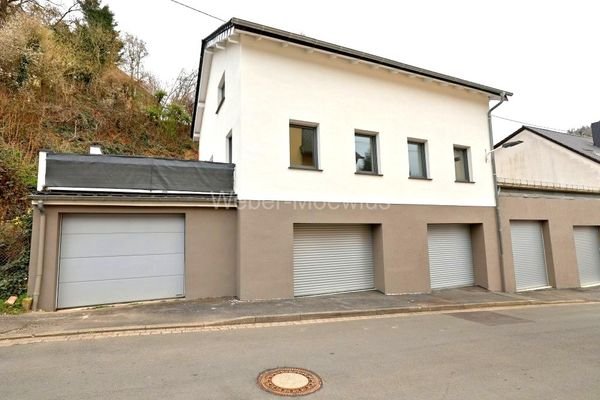 3379 Straßenansicht b