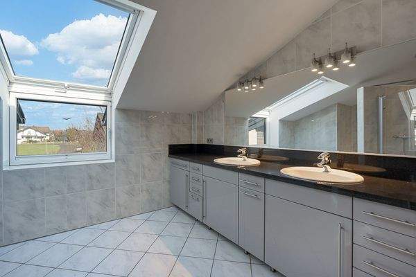 Bad en Suite Ansicht 3