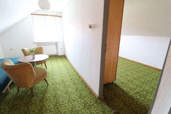 Zimmer 4 mit Zugang Zimmer 5 OG