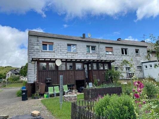 Rückseite mit Garten