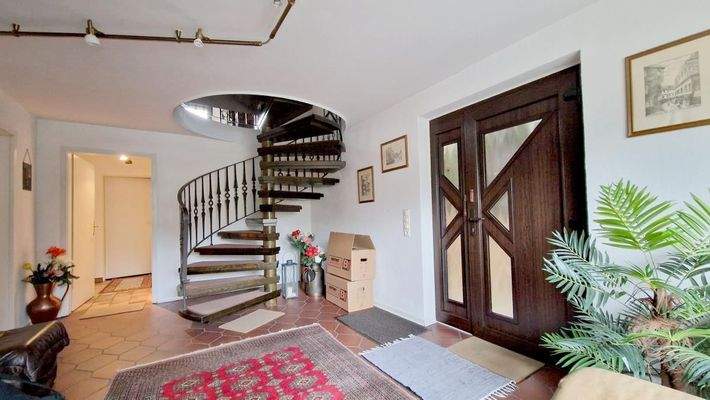 Eingangsbereich (UG)