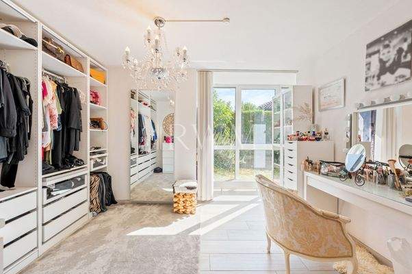 UG Einliegerwohnung Ankleide