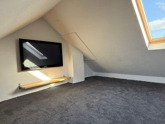 011 Spielzimmer DG.JPG