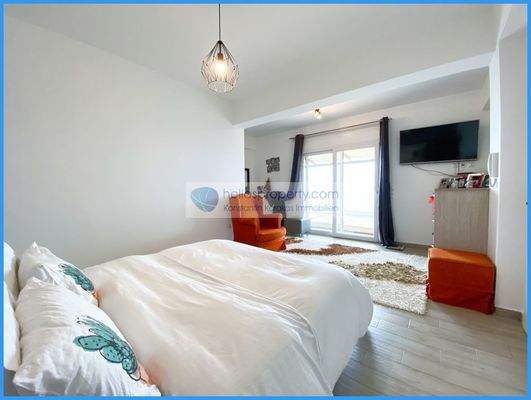 b88c3e78b15547aaa0d2a012a6db0759-original