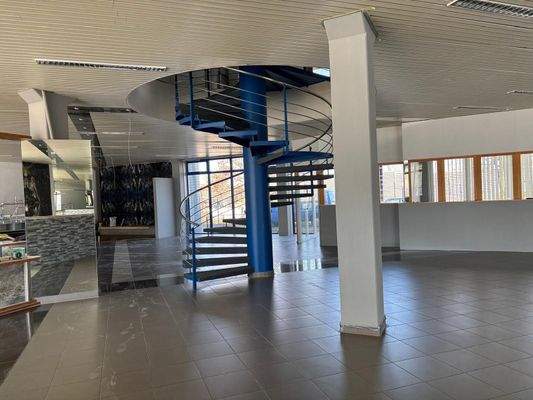 PHOTO-2025-04-15-10-43-34 (5).jpg