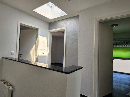 Lichtdurchflutete Diele