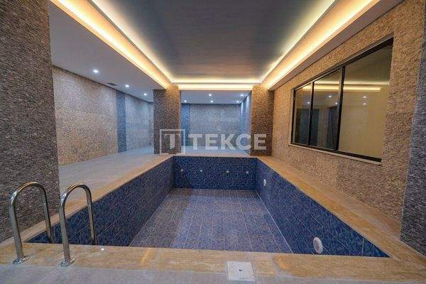 Ready to Move Apartments in a Complex with Amenities in Mahmutlar