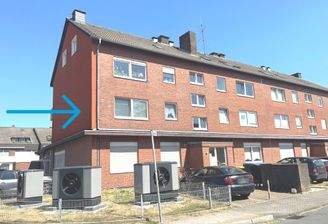 Außenansicht - KI bearbeitet (Kfz-Kennzeichen)
