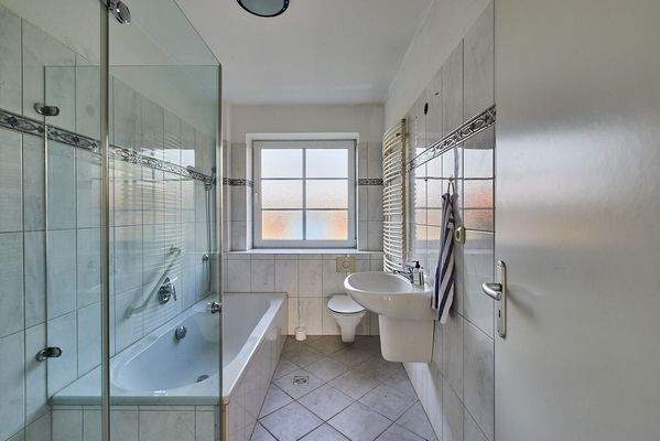 Duschbad im Erdgeschoss