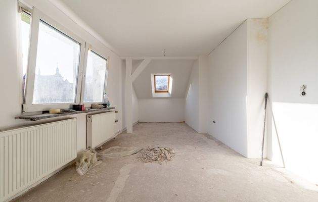 Wohnzimmer-/Esszimmer - DG