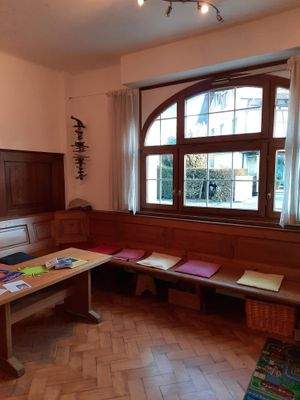 Wartezimmer Praxis EG