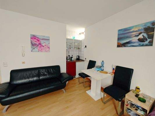 Wohnfläche und Pantryküche