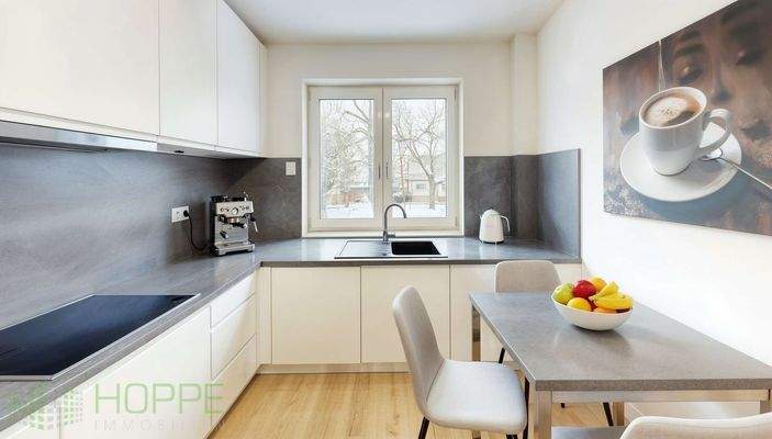 Küche Bild 1 - (KI generiert)