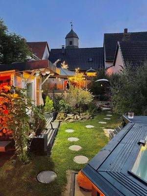 Abendstimmung im Garten (1)