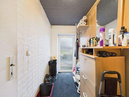 Flur EG Whg. Hausnr.106a