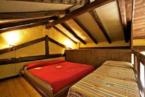 2-Zimmer-Wohnung Nr. G im EG auf 3 Ebenen 