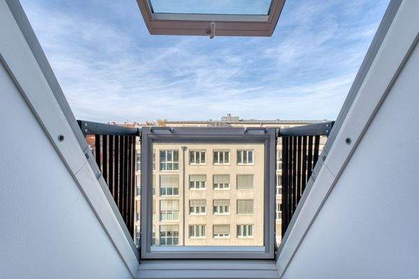 2. Ebene | Zimmer 2 Velux-Dachbalkonfenster