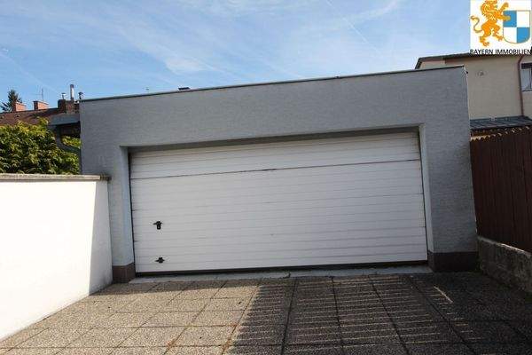 Doppelgarage
