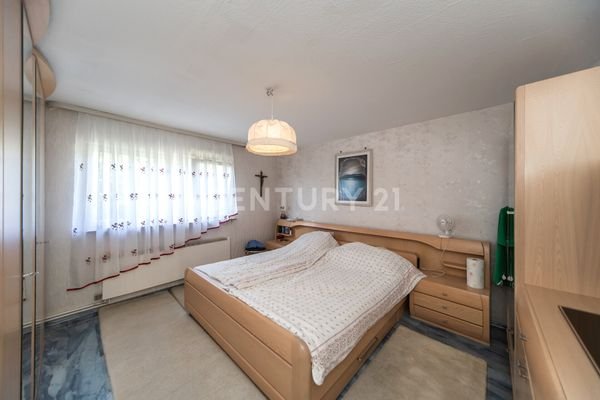 EG Schlafzimmer