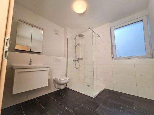 6. Duschbad.jpg