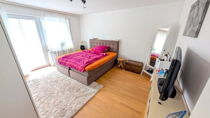 Schlafzimmer OG (1)