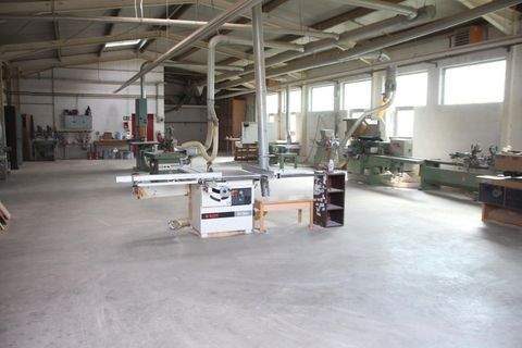 Küps OT Schmölz Halle, Küps OT Schmölz Hallenfläche