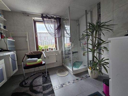 Wohnung 02 OG Badbereich 02