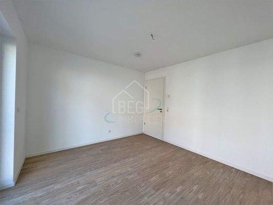 Kinder-/Arbeitszimmer