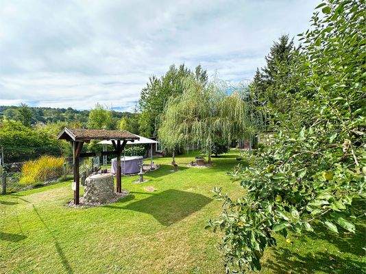 Haus Nr. 16 - Gartenansicht der Immobilie