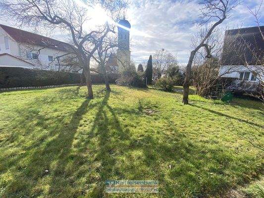 Nachbarbebauung zwei MFH