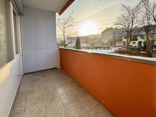 Überdachter Süd-Balkon