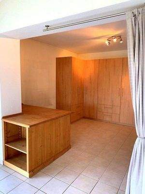 Arbeitszimmer mit Einbauten EG