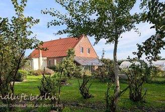 Selbstversorger Hof im Anklammer Land.jpg