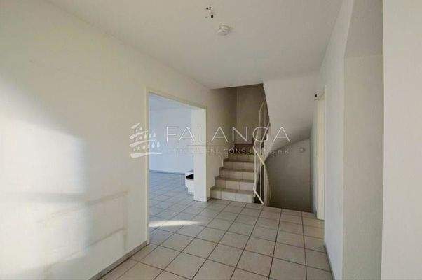 Eingangsbereich mit Treppe