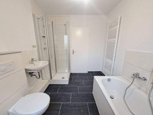 112.033.016 Nelly-Sachs-Str. 7; 3. OG rechts (4).jpg