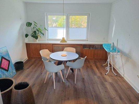 Wohn-/Esszimmer 