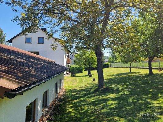 Garten mit Obstbäumen1