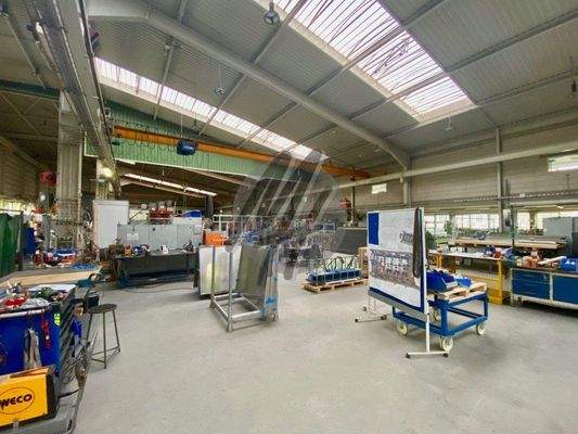 INFOS UNTER: 06171-586000