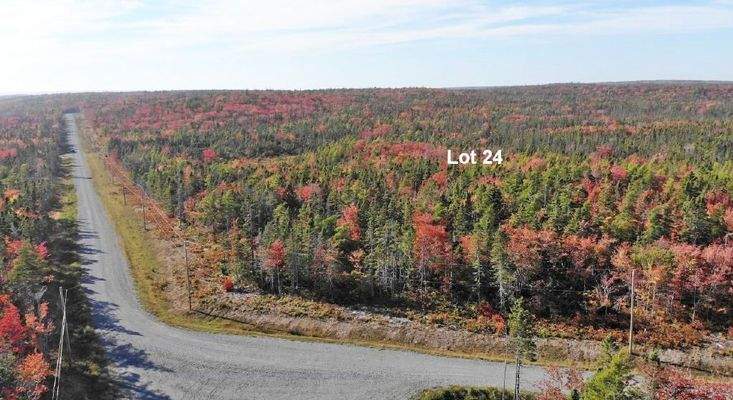 Cape Breton - 37-Hektar-Areal mit Atlantik-Zugang 