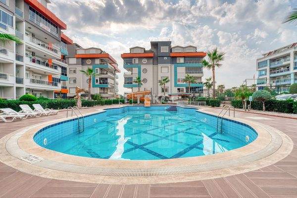Elegant Seaside Flat in a Complex with Pool in Alanya Kestel