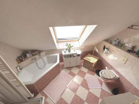 DG: Familienbad, Bild 1