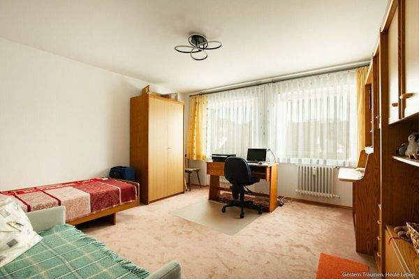 Schlafzimmer/Büro Obergeschoss
