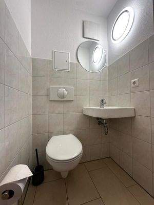 Dachgeschosswohnung - Gäste WC