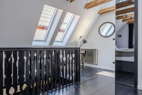 Modernes Dachgeschosszimmer