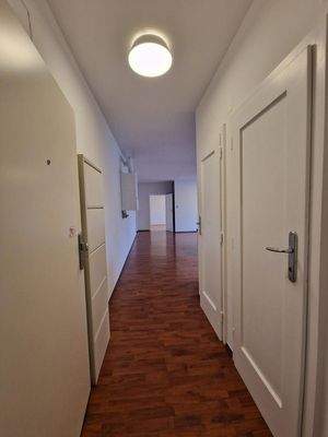 Sicherheitstür/Großzügiger Eingangsbereich